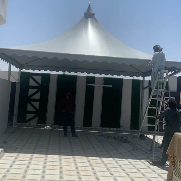 تركيب مظلات وسواتر عصرية بأشكال مميزة شرق جدة 